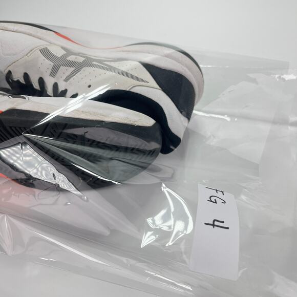 Asics Gel Game 7 White Leather Black Athletic Running 1041A042 Shoes Men\'s 7.5 main image 4